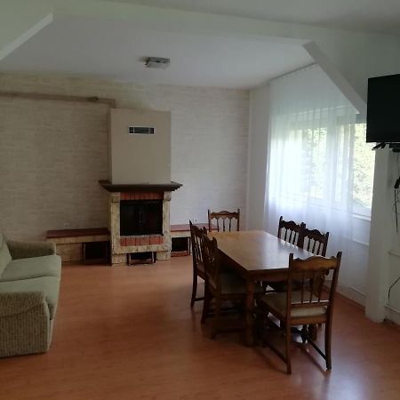 Maci Vendeghaz Apartment Bekescsaba Exterior photo